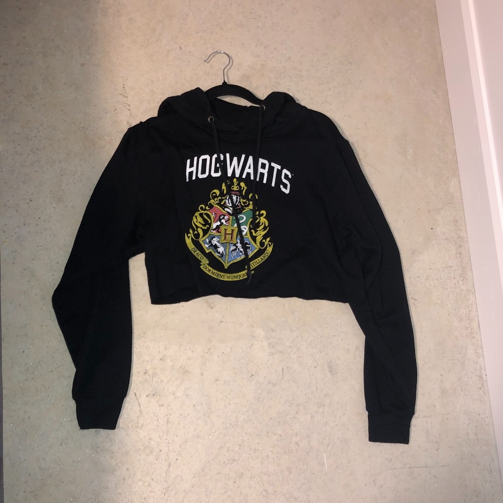 Cropped Hogwarts Hoodie